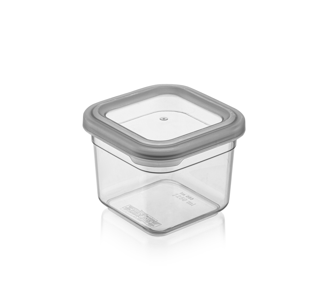 680ml Plastic Food Storage Container, Square (24 pc/ctn)